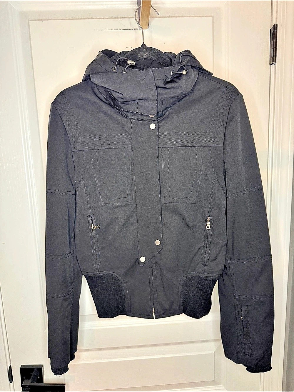 Elie Tahari Black Utility Jacket Size 8 Like New